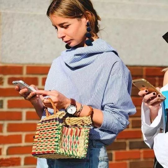 女士新款菜篮包,夏季手拎菜篮包