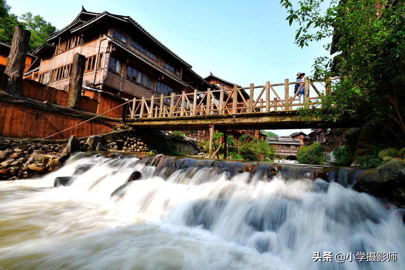 尼康半画幅广角镜头18-35样张,尼康18-35银广角新旧对比