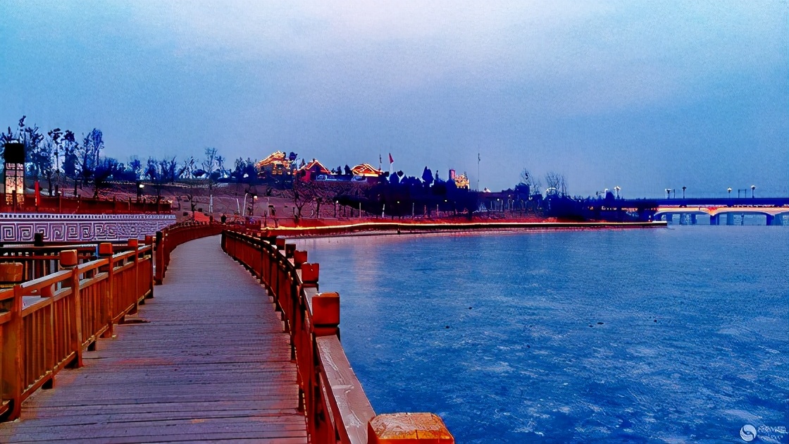 白龙网红酒店,鹤壁上档次酒店