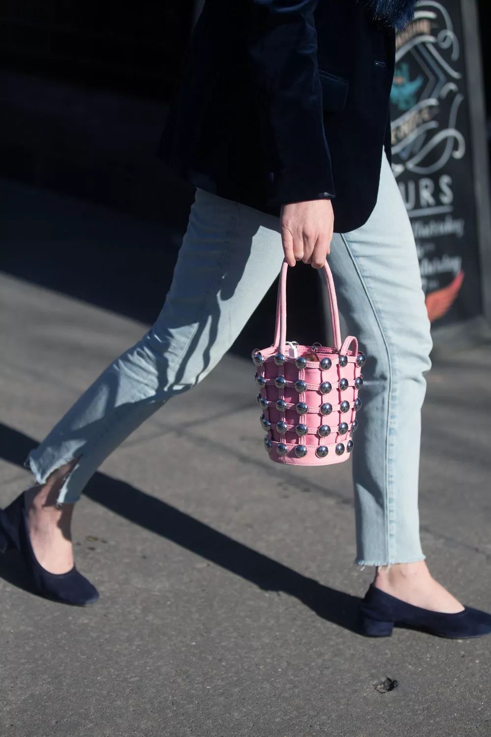 ​在选包这件事上，认真你就赢了