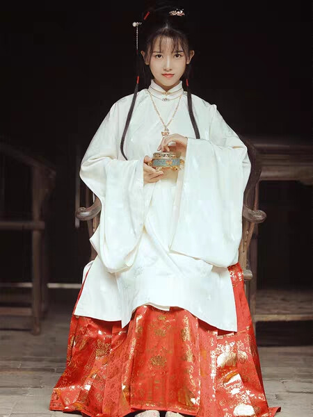 刚入坑汉服冬天怎么买,汉服入门汉服常见的款式有哪些