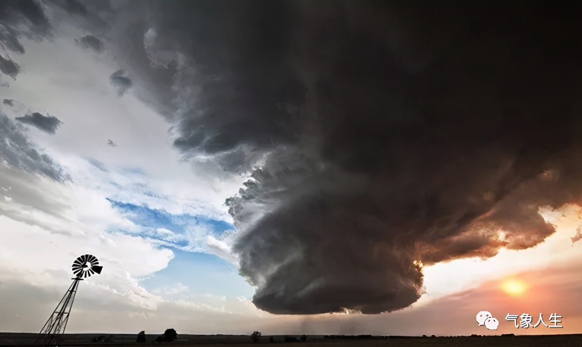 闪电风暴击毁基地,闪电风暴美国电影2001