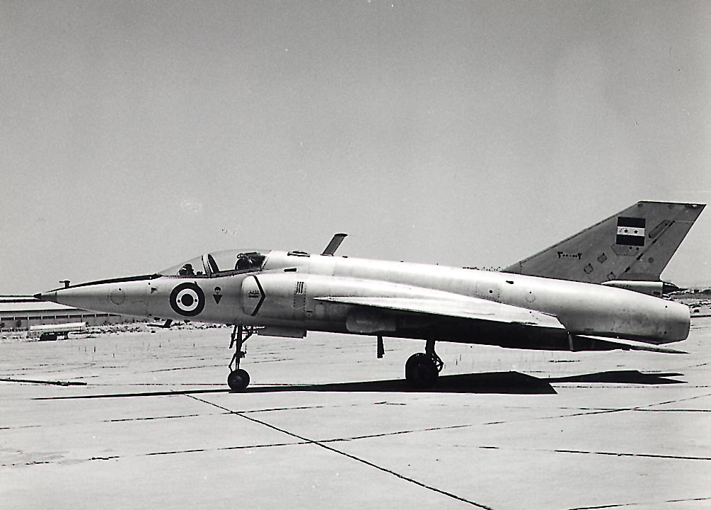 法老的新飞机,埃及ha300战斗机