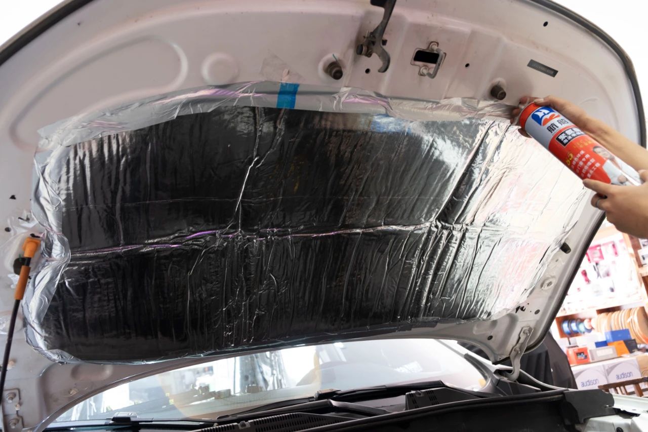 荣威rx5音响改装哈曼卡顿最佳效果,荣威rx5音响改装费用