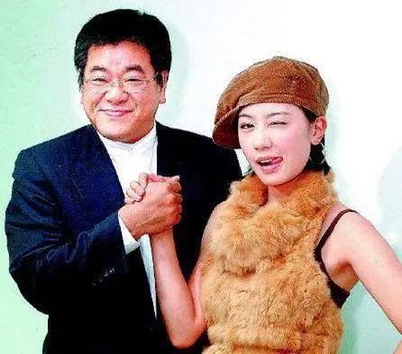 19岁大红却自毁名声,整容、当小三还撕原配太嚣张