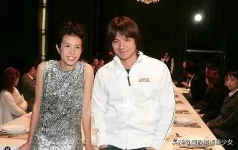 舒淇冯德伦撒糖样子,舒淇冯德伦