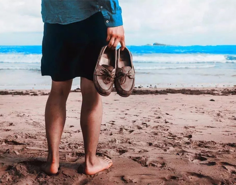 船鞋为什么会硌脚,为什么船鞋很丑