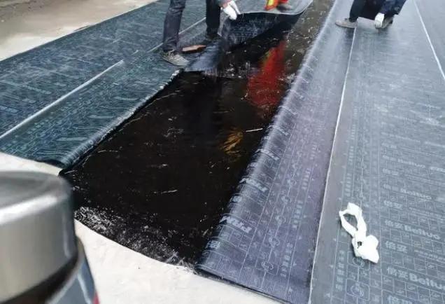 泰安屋顶漏水防水材料厂家,屋顶漏水最好防水材料