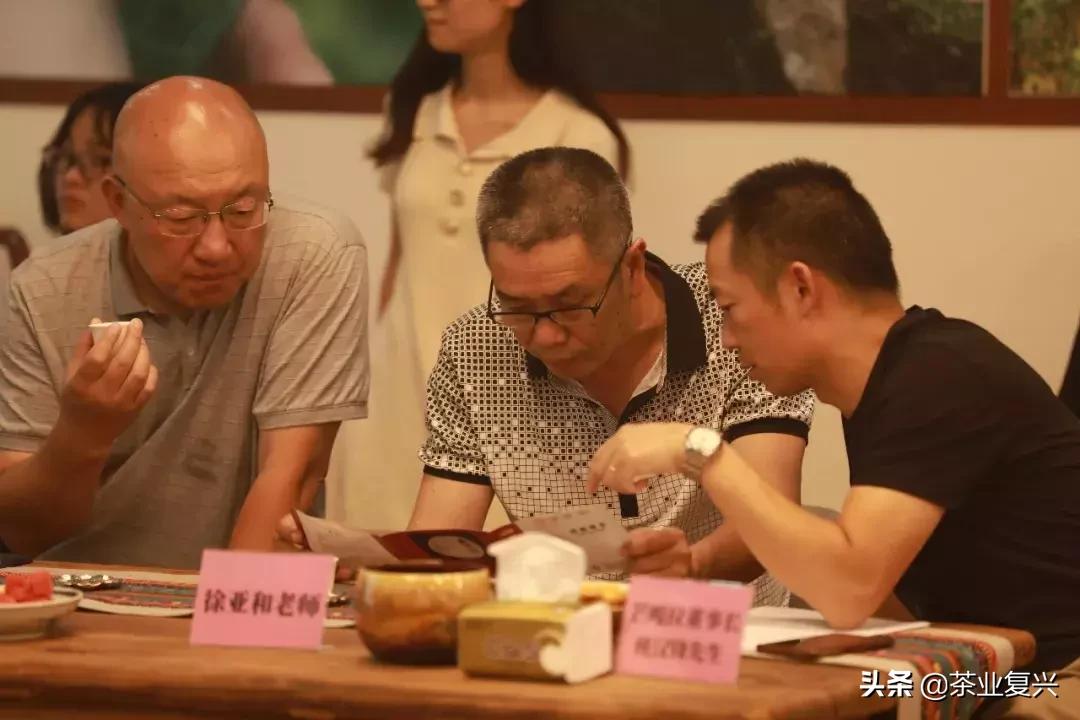 为什么用老班章做熟茶便宜,用老班章发酵的熟茶勐海有几家