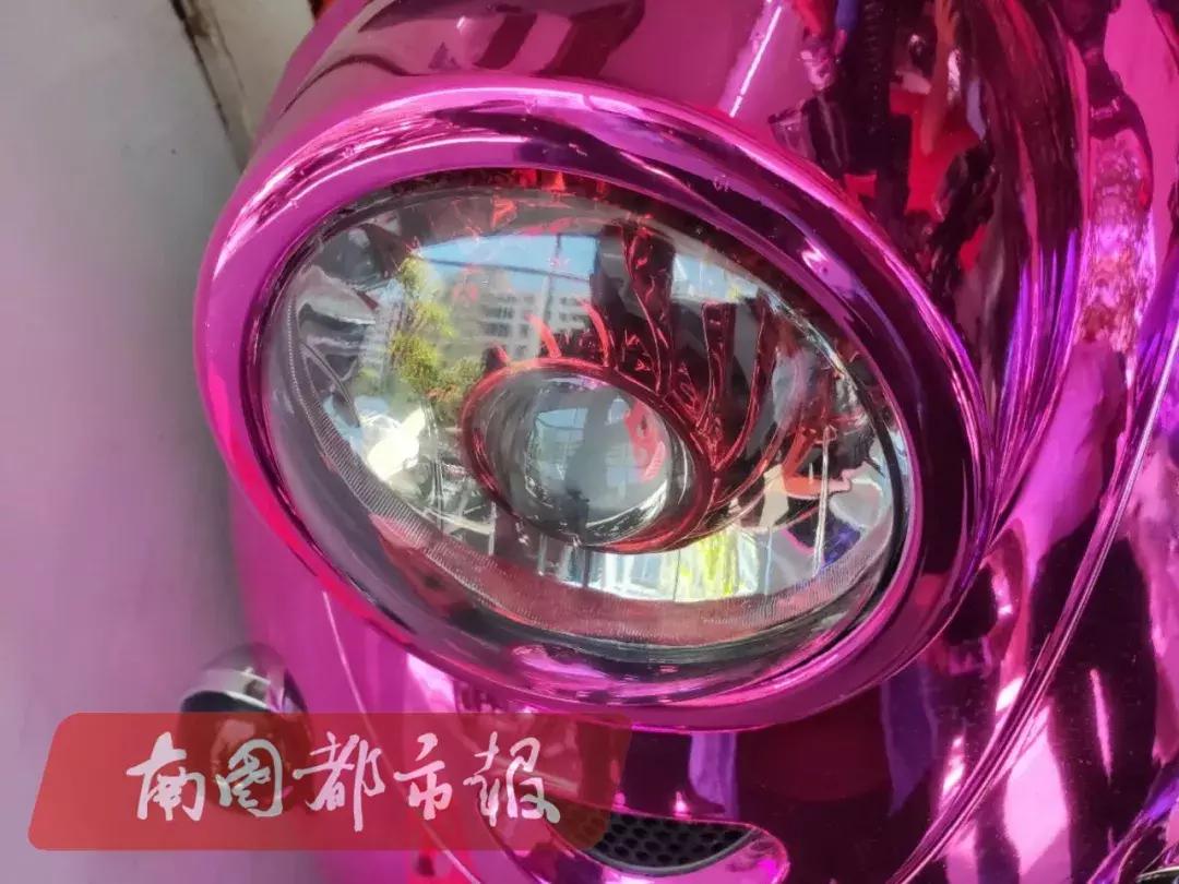 经营售卖无牌无证摩托车违法吗,卖三无产品电动摩托车违法吗