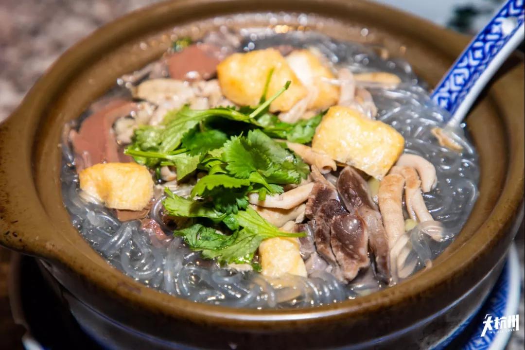 在杭州遇见紫禁城!宫灯前祈福、畅音阁迎新!来这里过故宫中国节