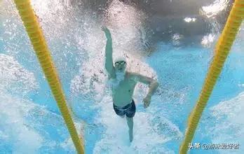 蝶泳和自由泳哪个游得快,自由泳手怎么摆动才游得快
