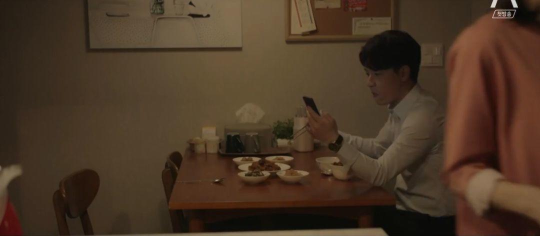 别以为换了副模样就认不出你,你以为改了名就不认识你了吗台词