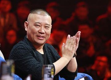 爱豆不经意造成的名场面暖心瞬间,爱豆那些让人心疼的瞬间蔡徐坤