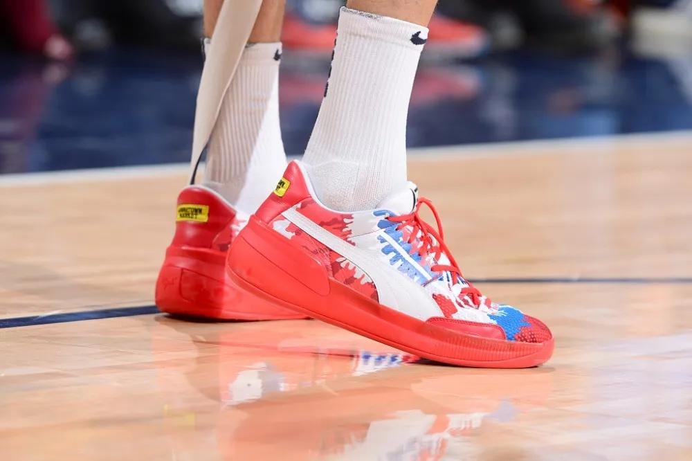 掘金勇士季后赛上脚球鞋,nba球星上脚球鞋22-23