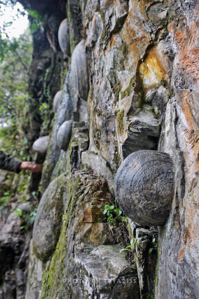 贵州三都：一个少见的民族，一个神奇的崖壁——妞儿嬉游记