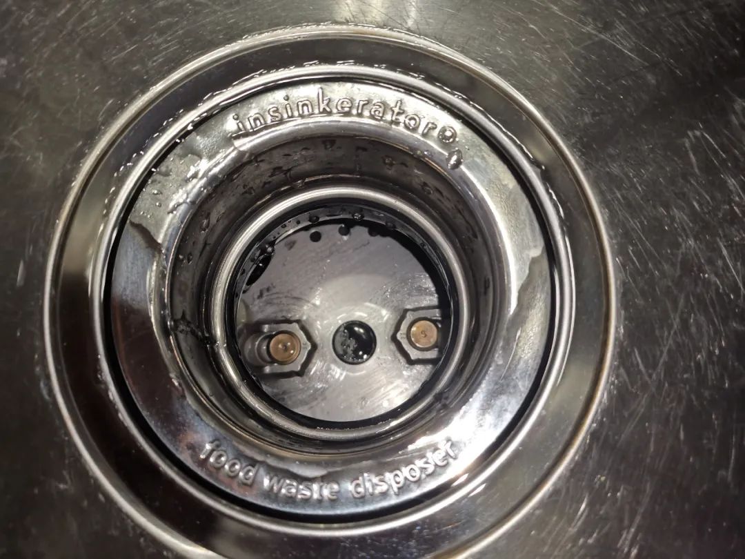 垃圾处理器交流和直流电机哪个好,垃圾处理器直流电和交流电的区别