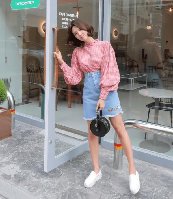 新鞋发黄了怎么洗变白,怎样让发黄的白帆布鞋变白