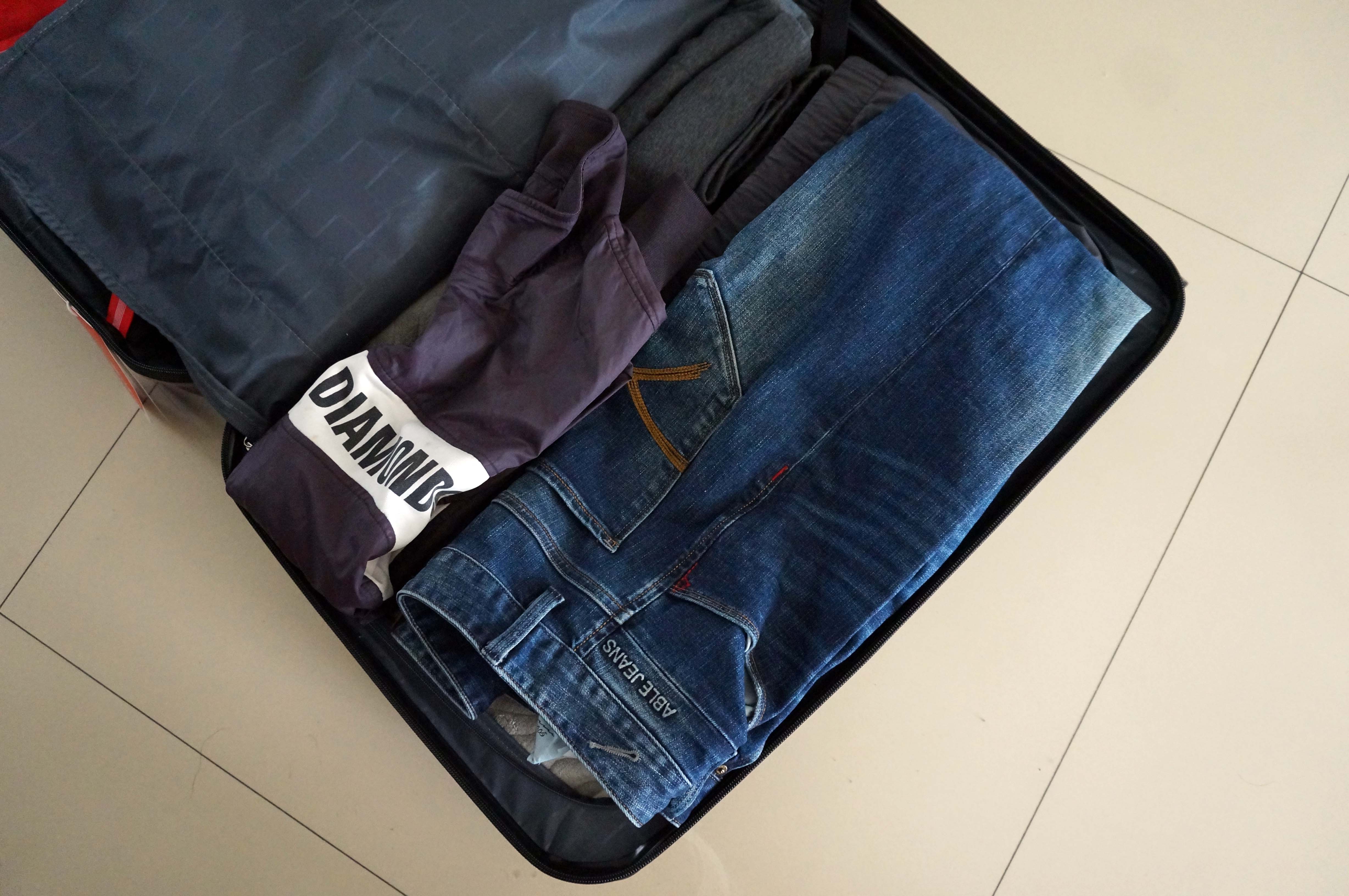 瑞士本土品牌swiza旅行箱好在哪,便携收纳拉杆箱