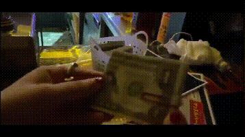 见多识广的你,肌肉夜店,女子肌肉酒吧和女仆健身房见过吗?