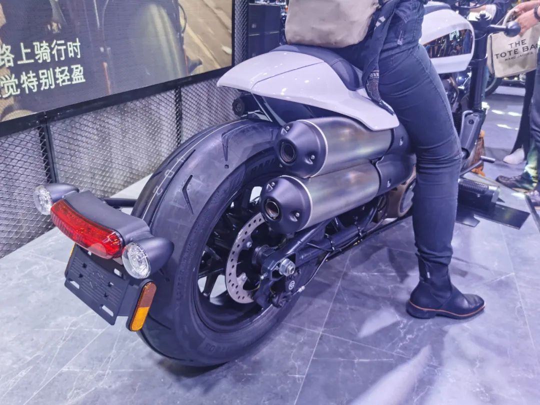 哈雷运动者sportsters长途摩旅,哈雷sportsters摩旅