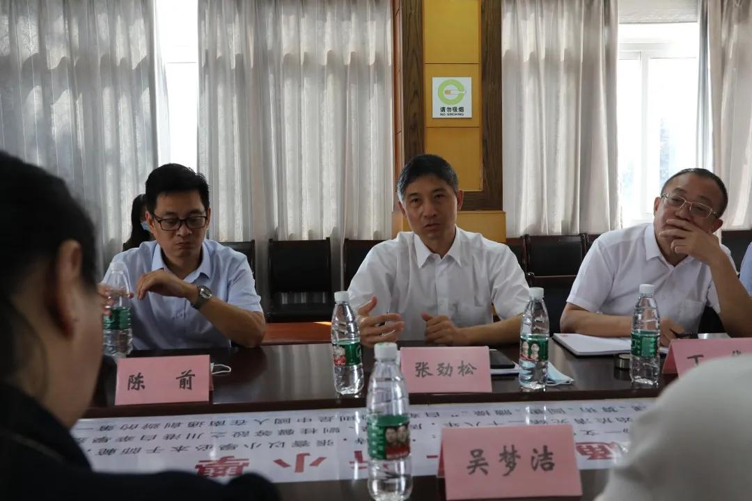 川港小学吴梦洁,川港小学吴梦洁回母校