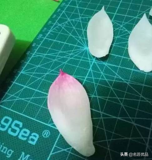 手工制作荷花睡莲,夏天的荷花手工小朋友