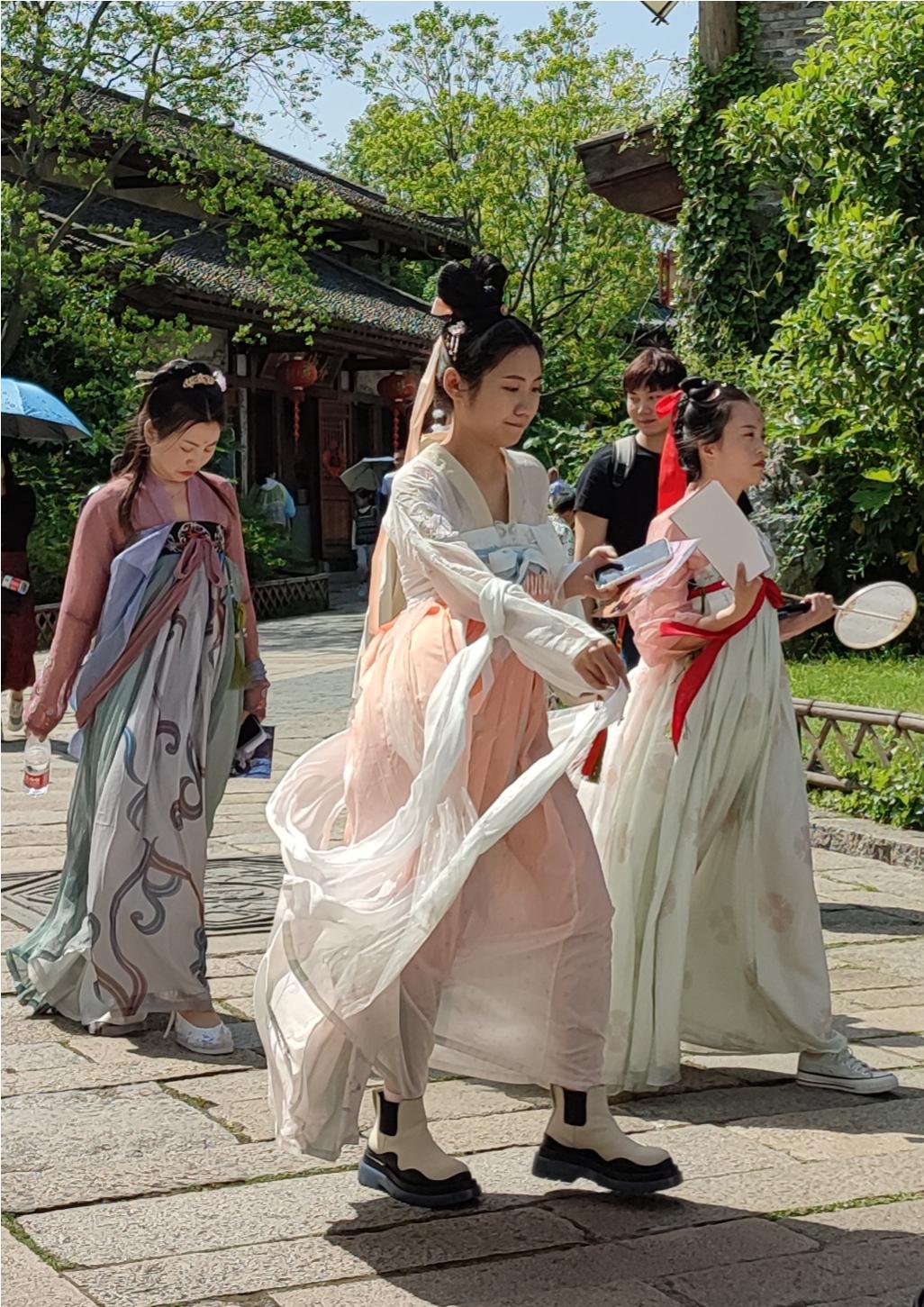 汉服体验盐湖城,常州东方盐湖城汉服