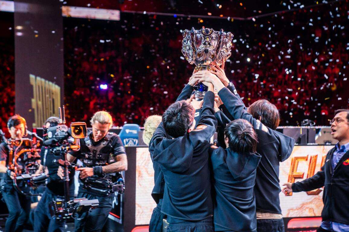 11月网吧热游排行：英雄联盟依然第一，DNF仅排第四