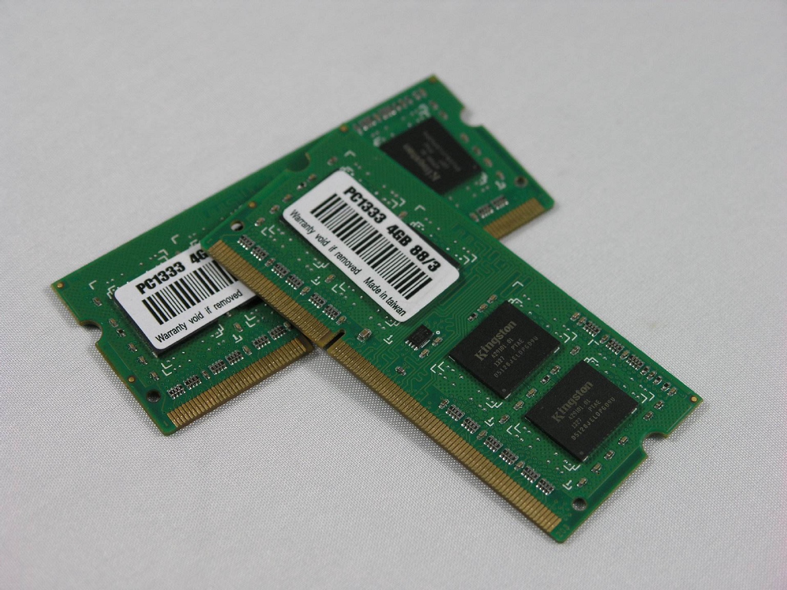 七八年电脑卡顿怎么让它变得流畅,几年前的电脑太卡了换什么硬件好