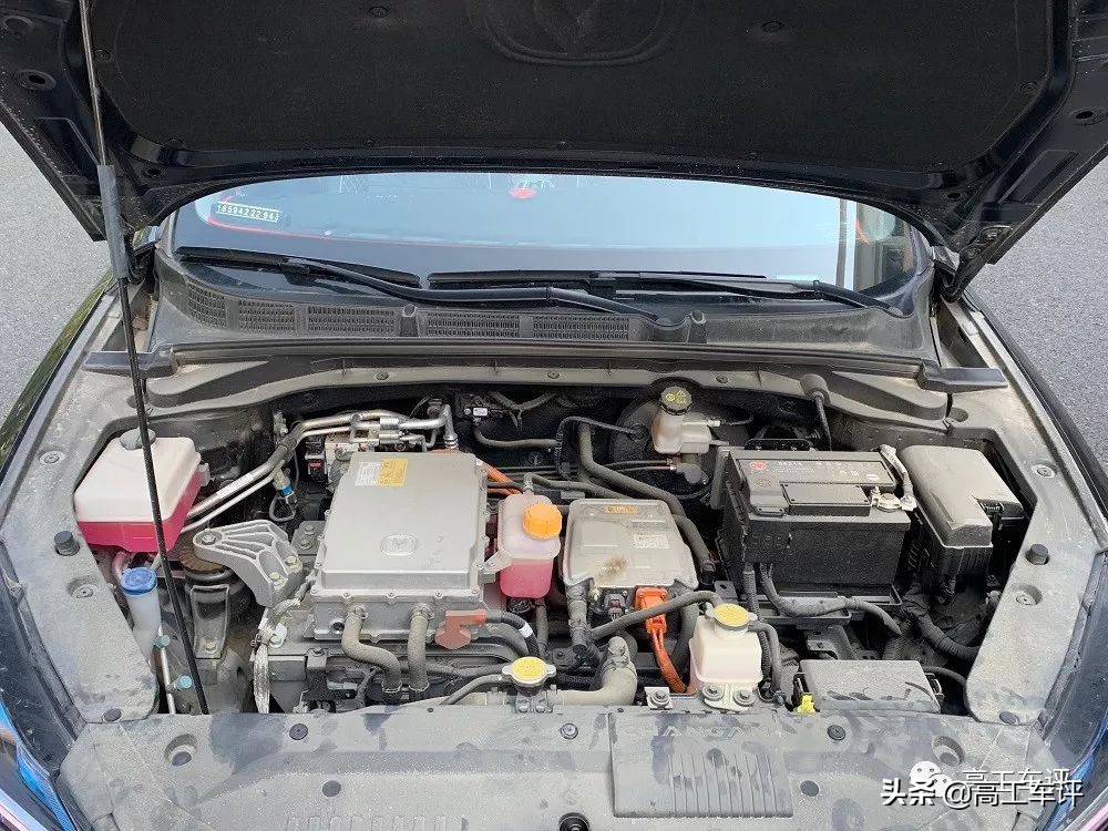 长安逸动ev460充满电显示多少公里,逸动ev460续航405和420有什么区别