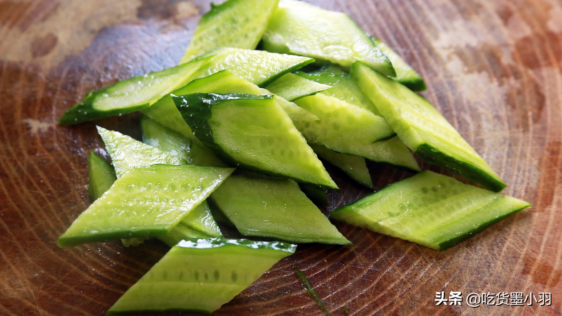 7-12岁儿童家常菜西兰花,宝宝西红柿炒角瓜的正确方法