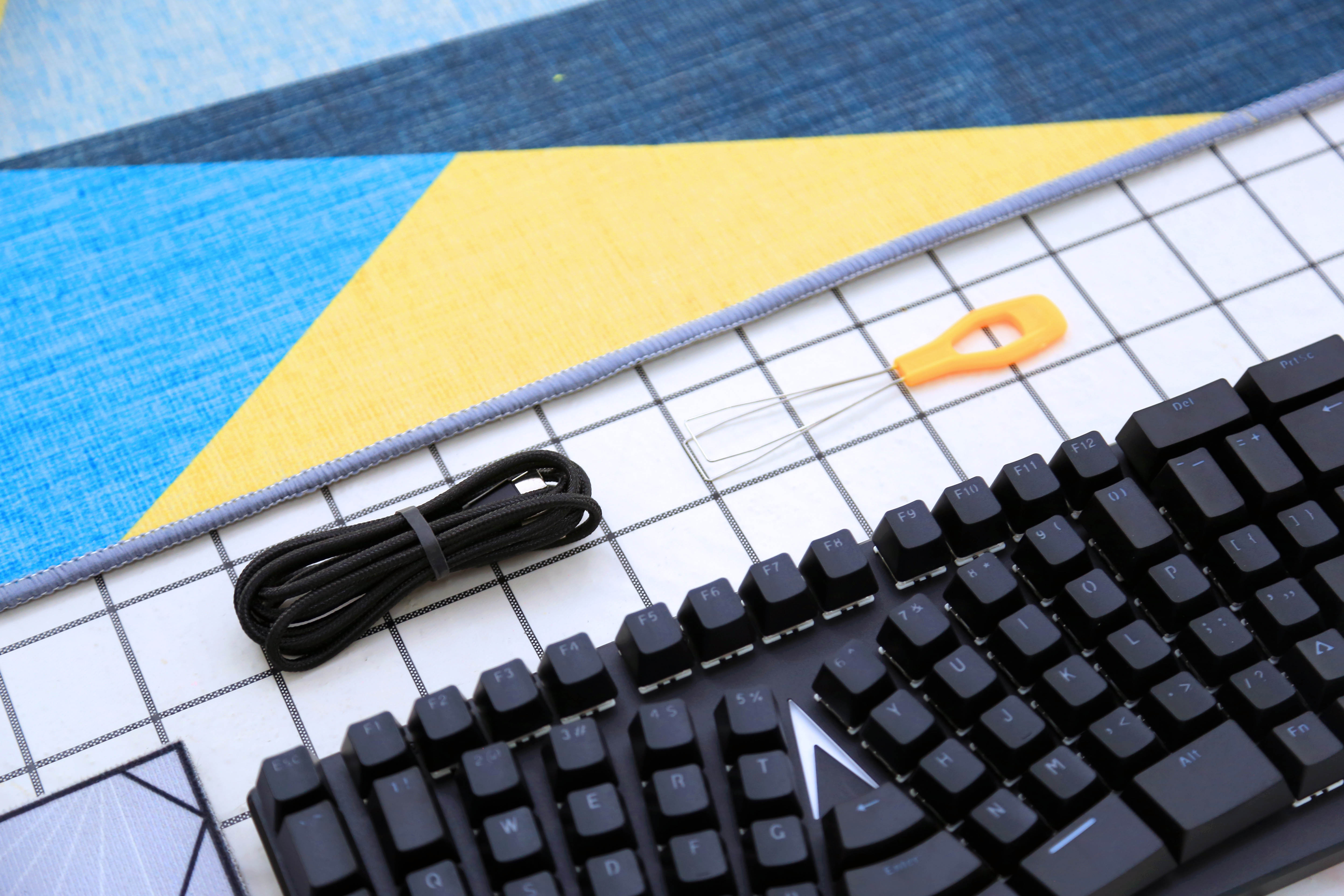 最符合人体工程学的键盘,人体工程学键盘推荐