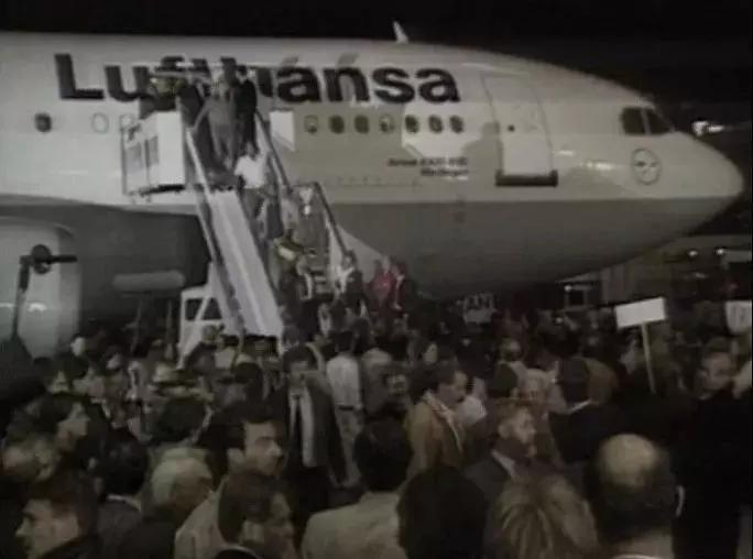 侯赛因萨达姆海湾战争,第一次海湾战争为何留下萨达姆