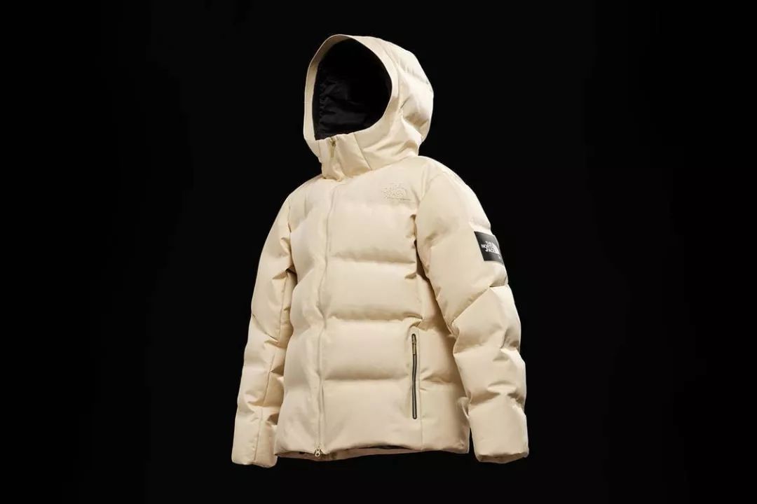 杨颖穿过的羽绒服品牌,杨颖穿的羽绒服