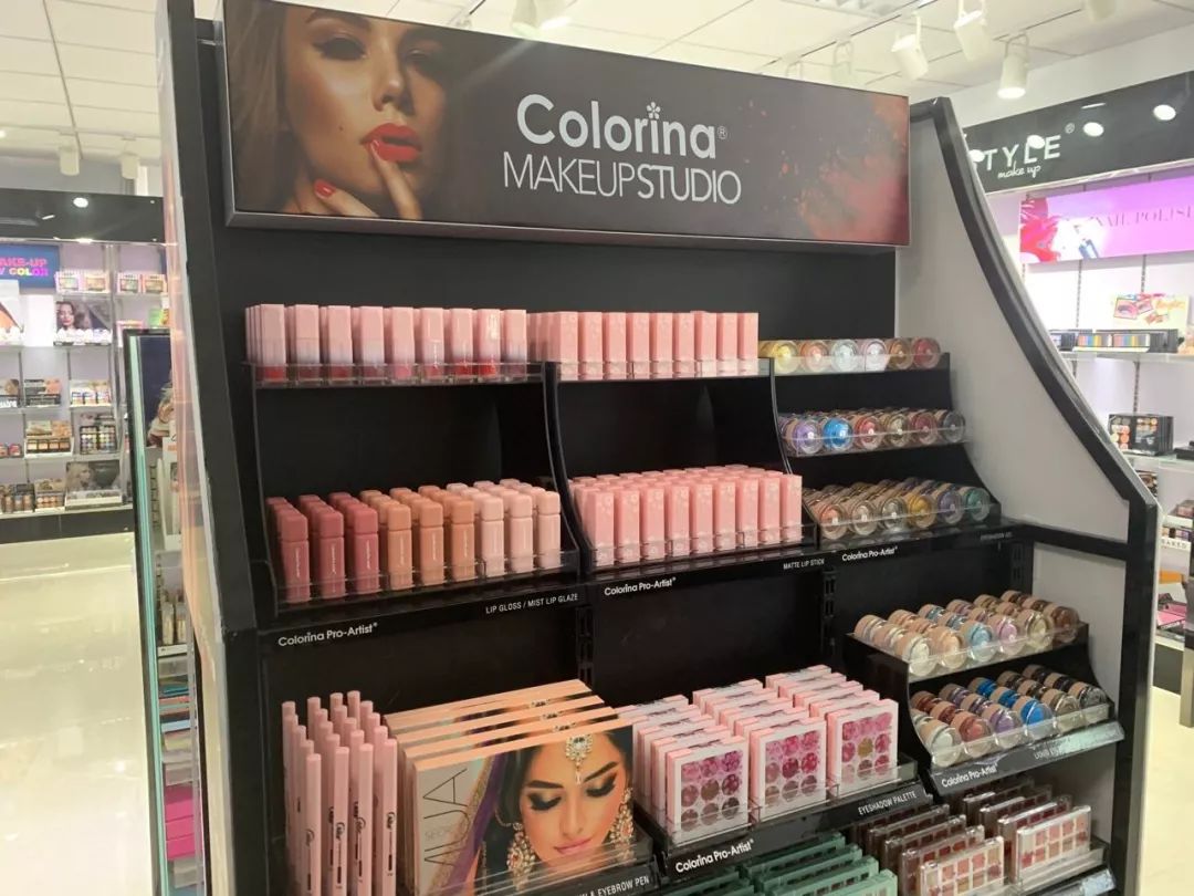 沃尔玛的供应商卖口红,一支仅售4块9,怎样才能不亏本?