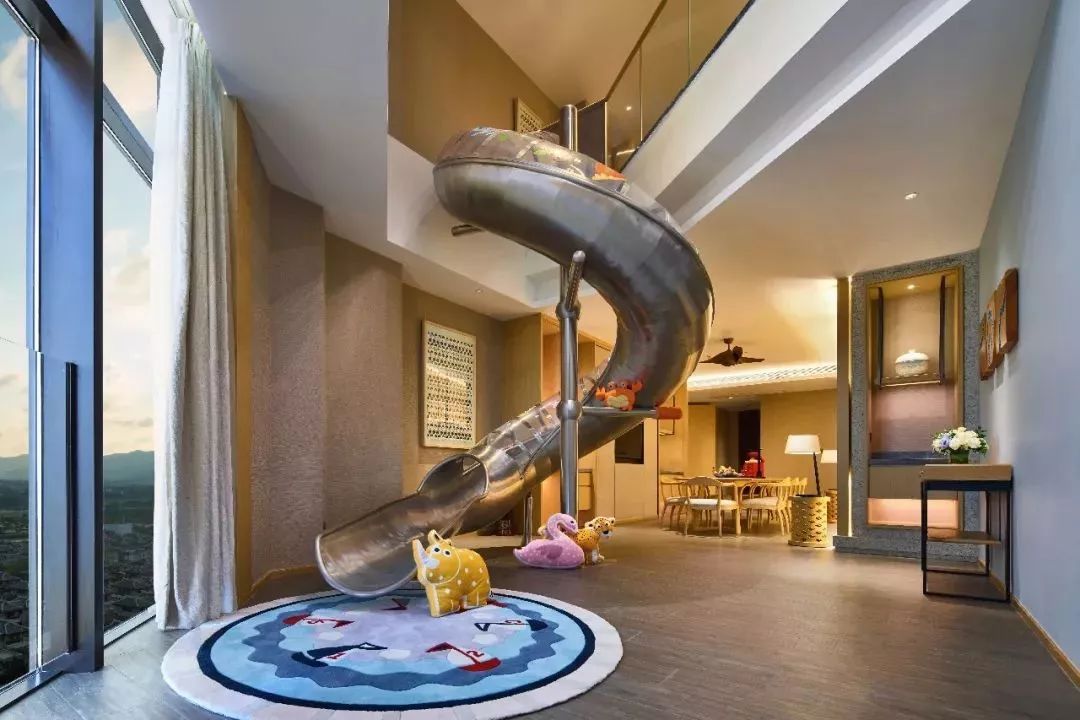 ￥998/2晚-超酷炫船型酒店！直面江湖双景！五星豪华游轮！