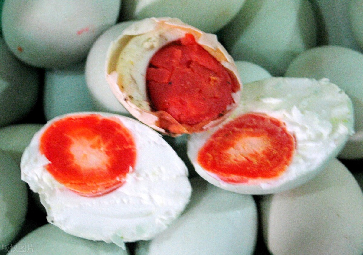 经常染发对身体健康危害,经常染发真的会致癌医生的回答