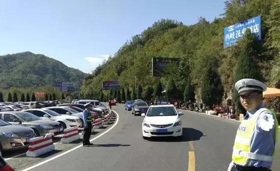 五一八泉峡景区接待量,西峡旅游迎来客流新高峰