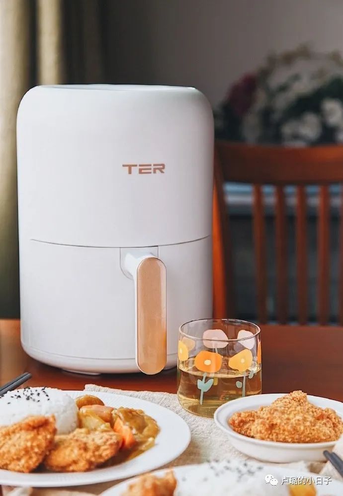 别人的家为什么这么好看？这些高颜值小家电就是答案