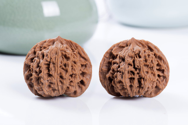 个位数文玩推荐,1800能买什么文玩