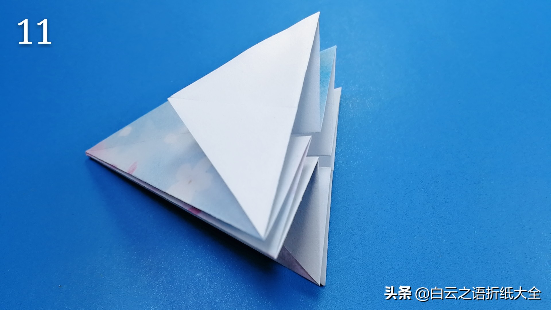 手工折纸雨伞儿童教程,手工折纸雨伞简单又漂亮不用胶水