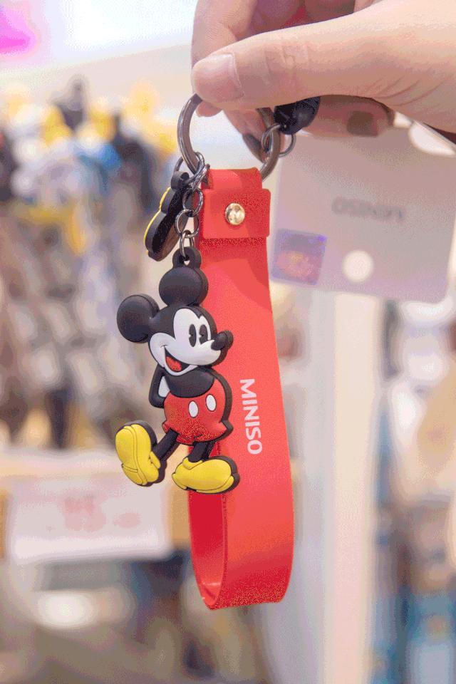 “米奇米妮”来啦~名创优品放大招！在重庆也能get正版周边