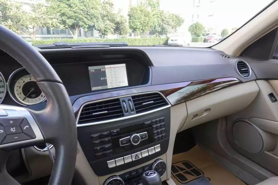 14万买奔驰C,6年只跑2万公里,收藏级