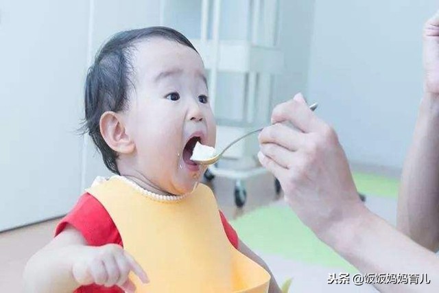 6-7月婴儿一天喂几次辅食食谱大全,6个月宝宝营养辅食大全及做法
