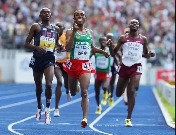 职业运动员的寿命一般多长,职业选手的寿命只有2.4年