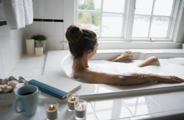 长期使用卫生棉有什么影响,经常用洁厕灵对女性有什么危害