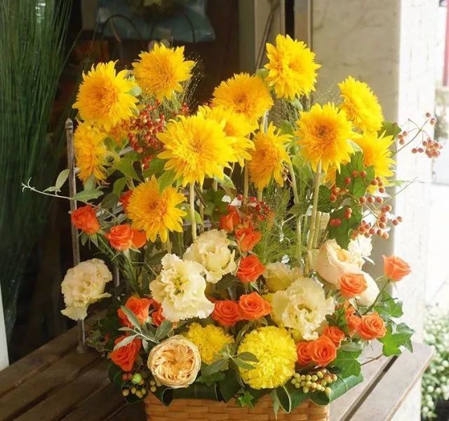 日本顶级花艺欣赏,日本花店布置图片