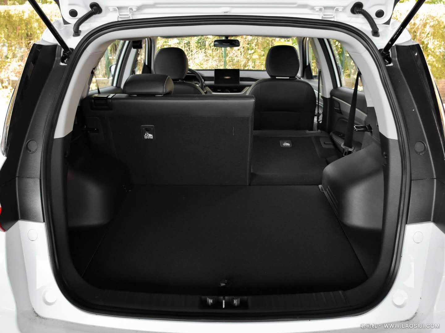 吉利远景x62020款车身多重,这才是真正的新款吉利远景x6曝光