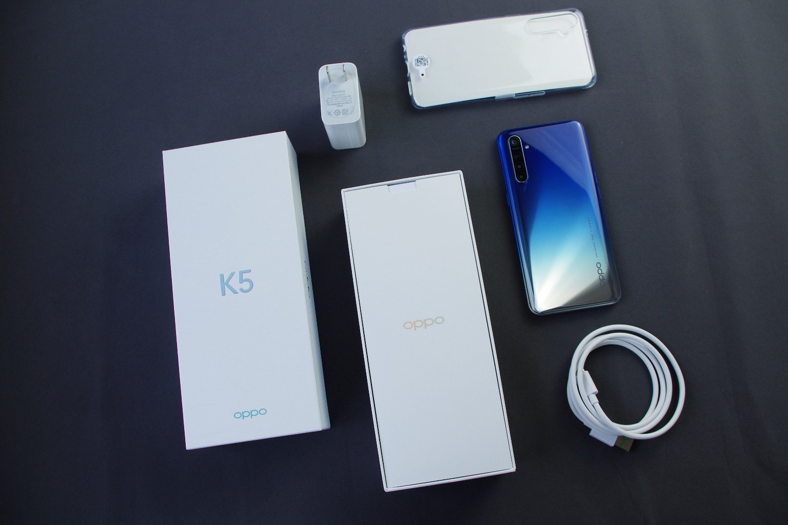 oppok5玩新版和平精英评测视频,oppok5测评拍照